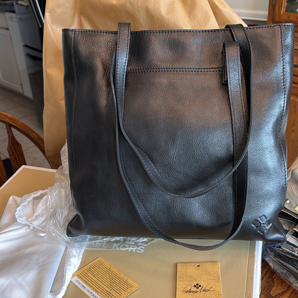 Patricia Nash Tote - Picture 2 of 11